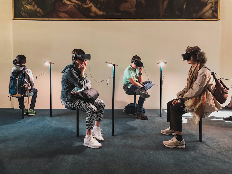 How to access virtual tours of museums and attractions?